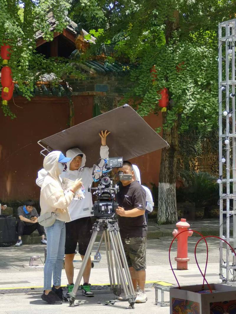 钟山区TVC拍摄公司：资深团队坐镇，打造现象级广告作品的幕后推手